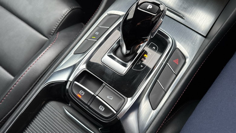 MG Hs 1.5 T-GDI Excite 5dr DCT Petrol Hatchback